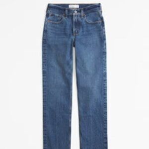 Mid Rise 90s Straight Jean